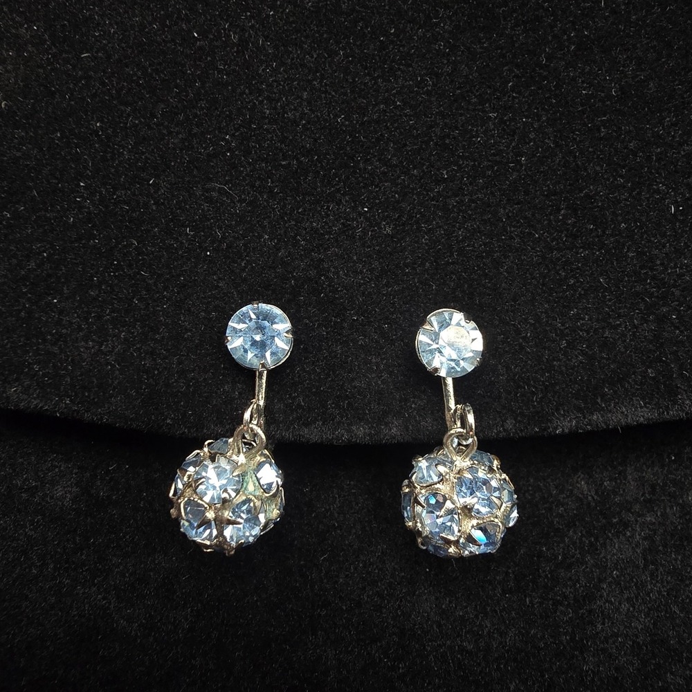 Blue Rhinestone Screw Back Earrings Vintage Costume Jewelry Weiss